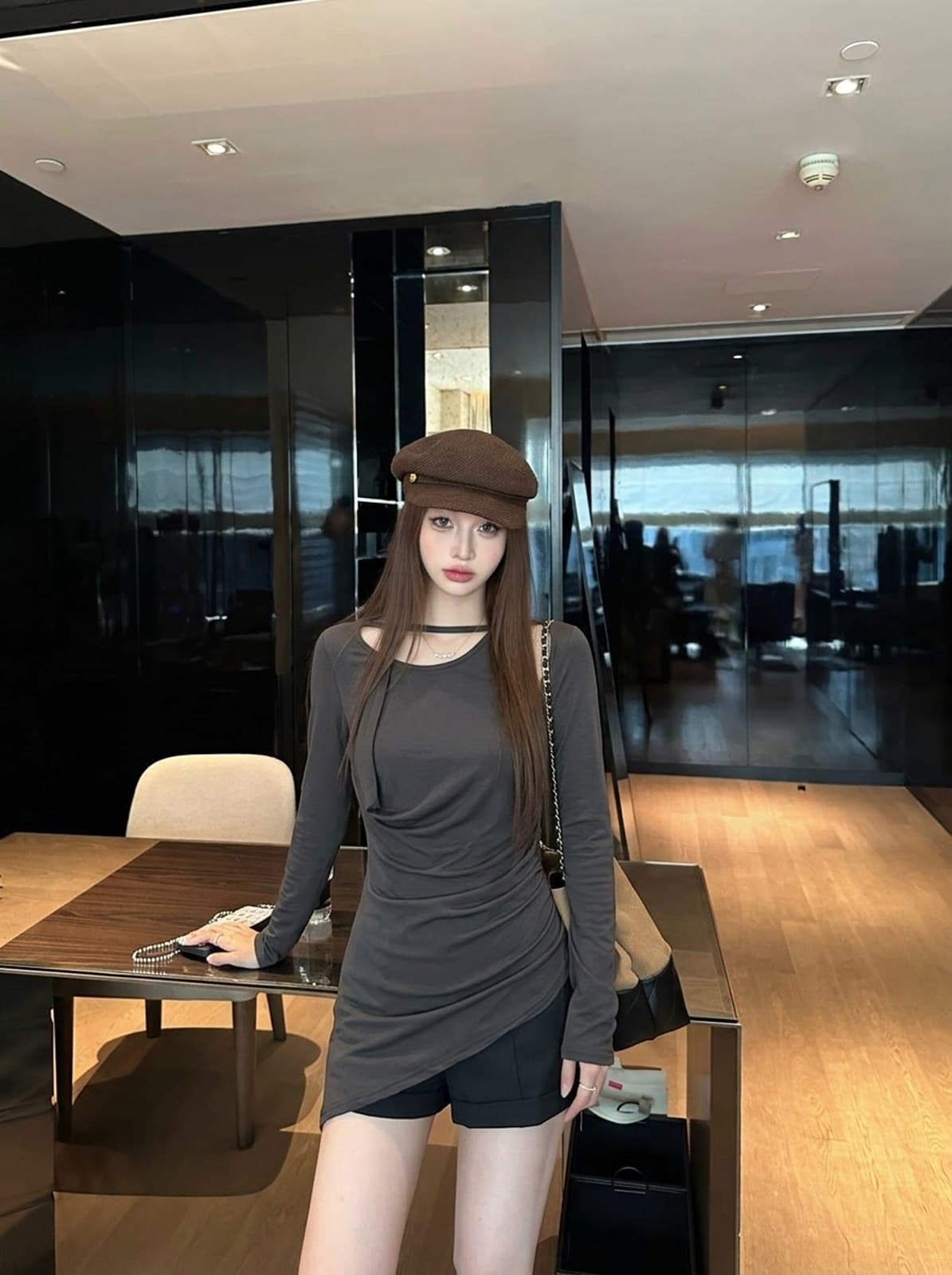 2026 한국 대외 무역 새로운 디자인 센스 행침 목 불규칙 긴팔 행침 목 티셔츠 여름 핫걸 맨위 여성 트렌디 상세 이미지 11