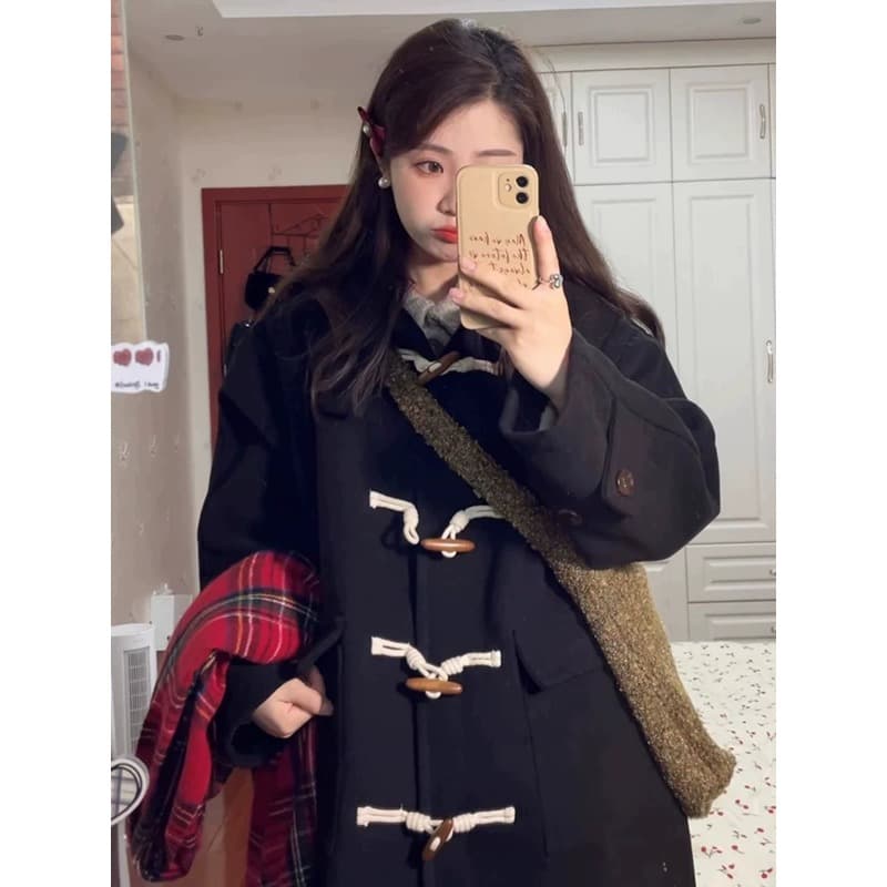 2026 이중층 모자 360 그램 검정색 소뿔 버클 코트 여성 겨울 학원 스타일 후드 모직 외투 이미지 2