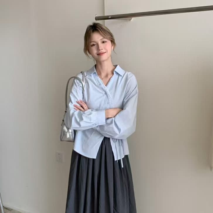 한국 스타일 새로운 V넥 불규칙 비스듬한 레이스업 철자 레이스 작은 대중 작은 셔츠 셔츠 상세 이미지 3