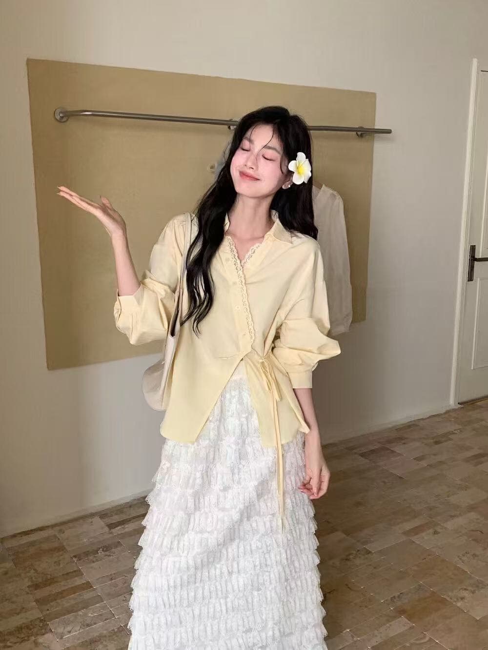 한국 스타일 새로운 V넥 불규칙 비스듬한 레이스업 철자 레이스 작은 대중 작은 셔츠 셔츠 상세 이미지 7