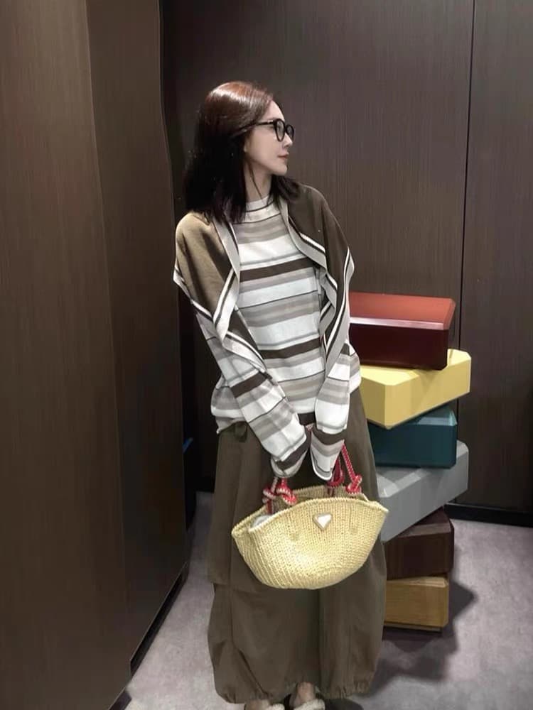 작은 키 한 부서 착용 코디 숄 투피스 세트 맨위 여성 이른 가을 배색 스트라이프 루즈핏 긍정적 인 어깨 긴팔 티셔츠 상세 이미지 12