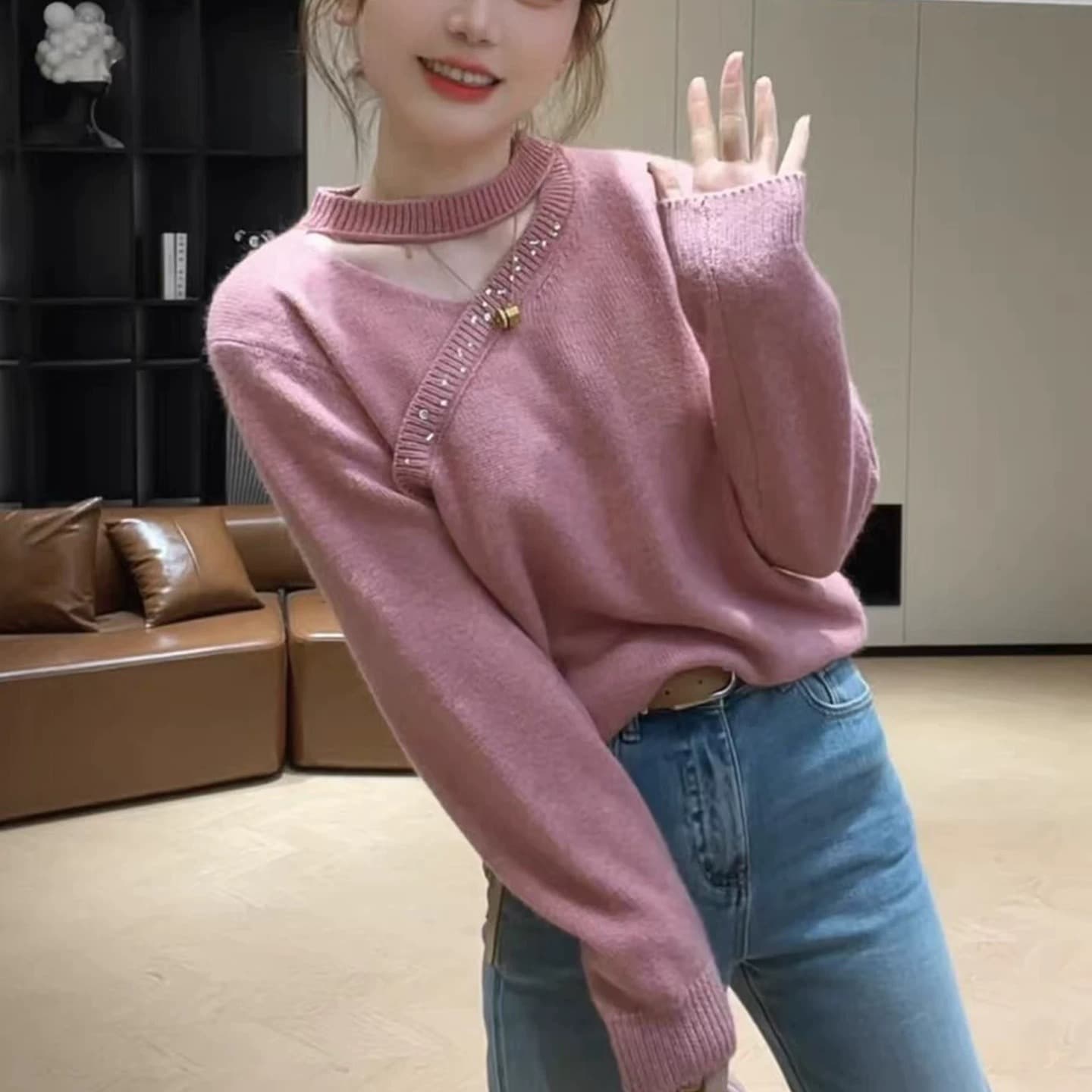 무거운 작업 핫픽스 홀로우 아웃 V넥 행침 목 니트 스웨터 여성 2026 봄 새로운 한 부서 자이언트 잘 생긴 니트 스웨터 맨위 이미지 5