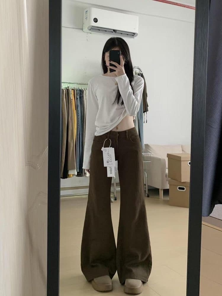 작은 키 아메리칸 핫걸 커피 색상 아니요 막대기 다리 부츠컷 청바지 여성 로우 웨이스트 루즈핏 나팔 바닥 청소 긴 바지 이미지 3