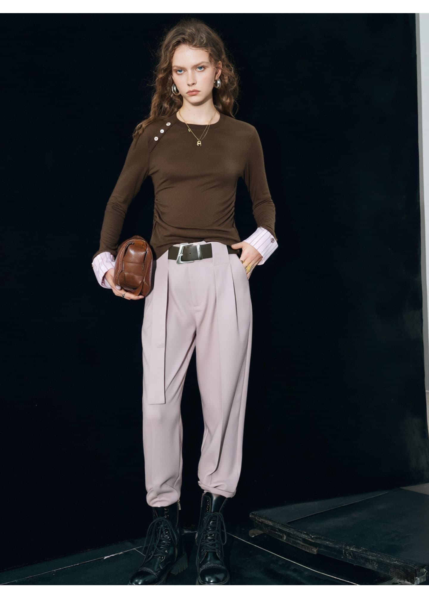 한국 스타일 고급 센스 셔츠 소매 티셔츠 여성 의류 2026 봄 새로운 캐주얼 몸매 가꾸기 슬림해 보이는 맨위 상세 이미지 6