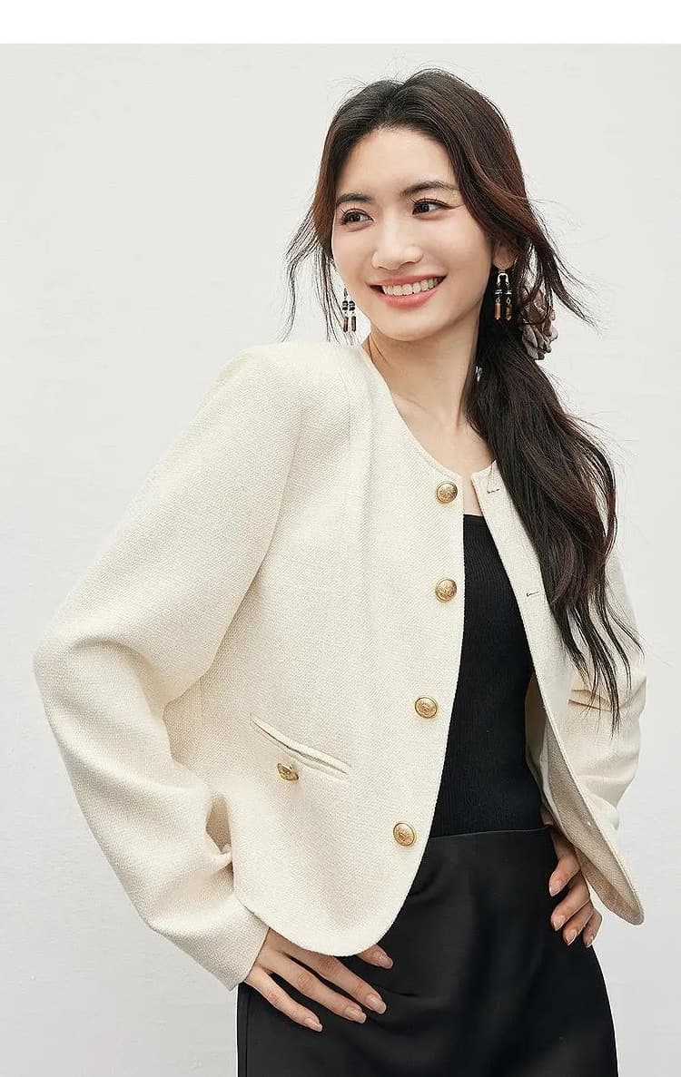 경관 그림 폭발 작은 샤넬 스타일 짧은 외투 2026 봄 새로운 여성 의류 질감 센스 긍정적 인 어깨 라운드 넥 빛 요리 한 캐주얼 맨위 상세 이미지 3