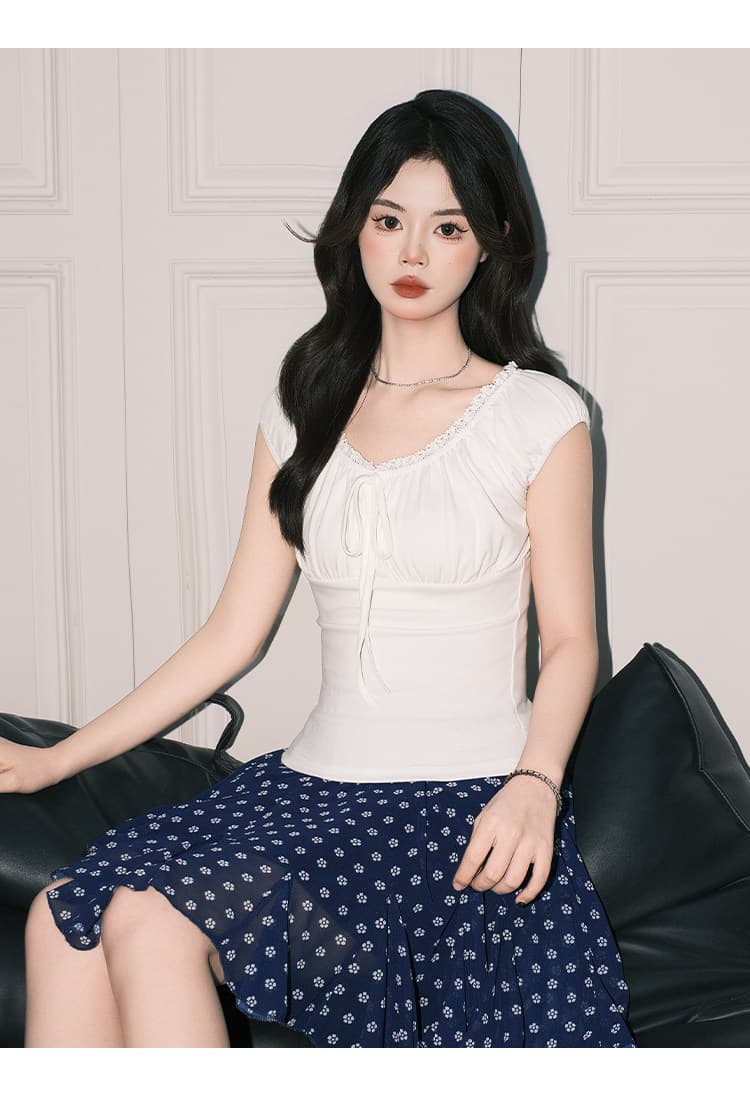 프랑스식 화이트 버블 반팔 허리 수축 티셔츠 여성 여름 레이스 레이스 스트랩 작은 셔츠 달콤함 맨위 상세 이미지 3