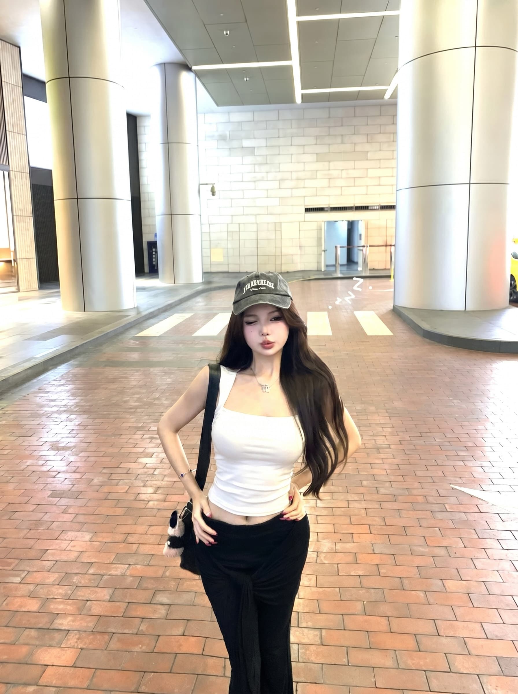 화이트 광장 칼라 스트라이프 만나는 캐미솔 여름 민소매 외출용 몸매 가꾸기 디자인 센스 핫걸 쇼트 스타일 맨위 상세 이미지 3