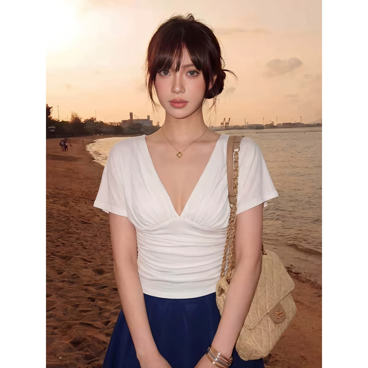 한 부서 미니멀리즘 V넥 반팔 티셔츠 여성 여름 디자인 센스 주름 허리 수축 슬림해 보이는 작은 셔츠 순수한 욕망 섹시함 작은 맨위 이미지 3