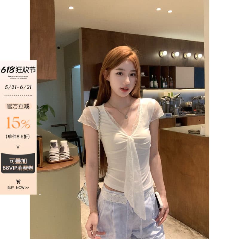 송 긍정적 인 En 화이트 V넥 레이스 조각 반팔 티셔츠 여성 여름 순수한 욕망 몸매 가꾸기 고유 한 아름다운 그레이트 봐. 의류
