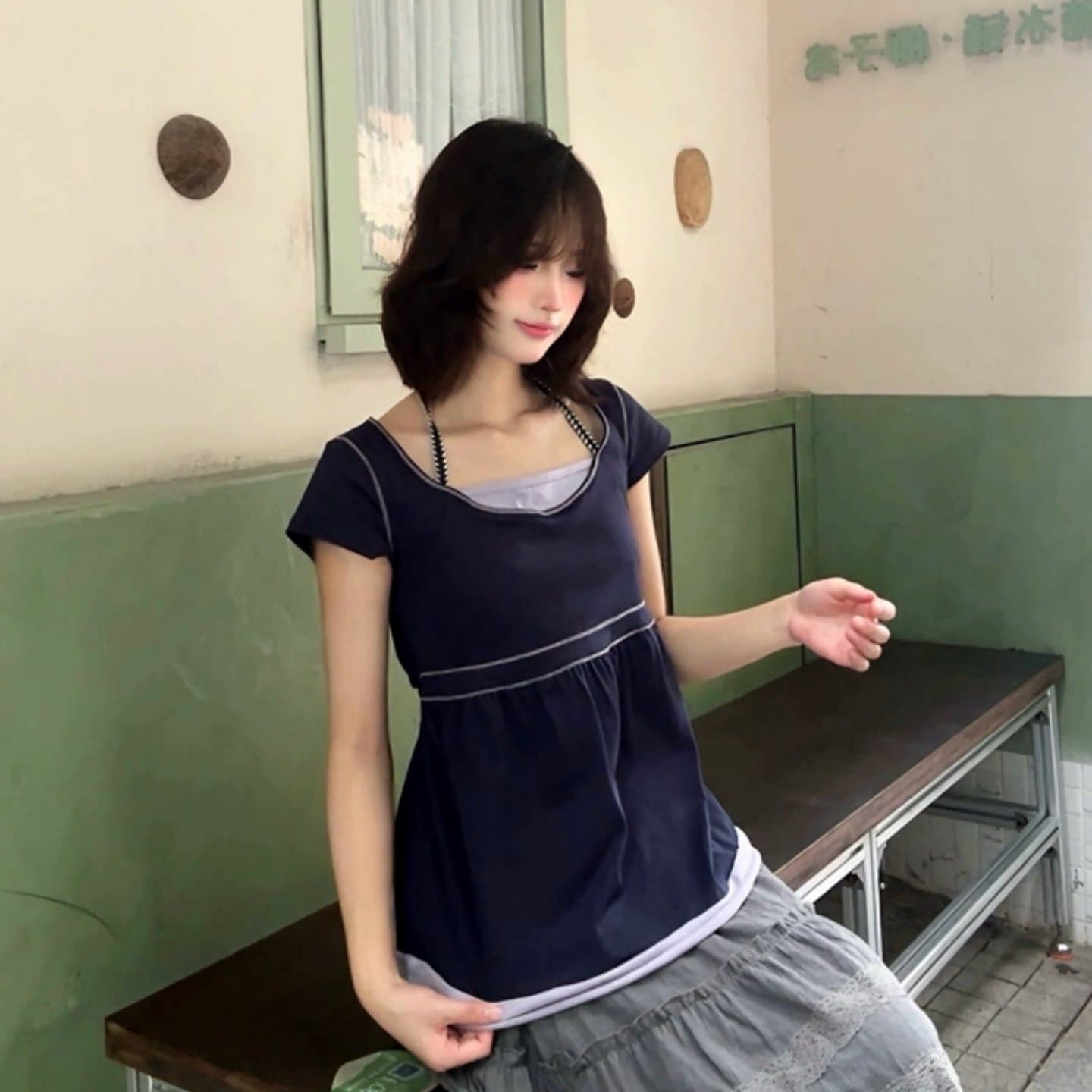출퇴근 페이크 레이어드 행침 목 반팔 맨위 여름 자이언트 잘 생긴 루즈핏 다용도 u 종류 티셔츠 여성 이미지 2