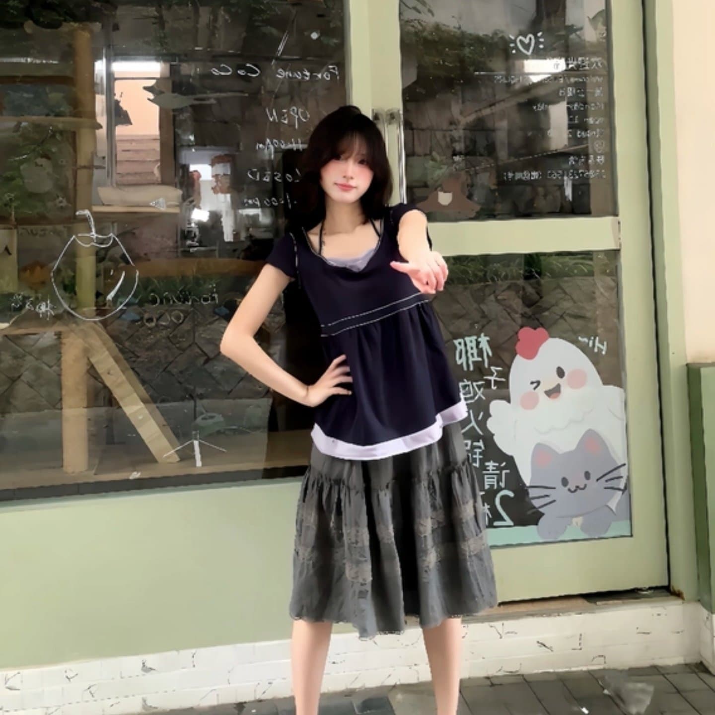 출퇴근 페이크 레이어드 행침 목 반팔 맨위 여름 자이언트 잘 생긴 루즈핏 다용도 u 종류 티셔츠 여성 이미지 4