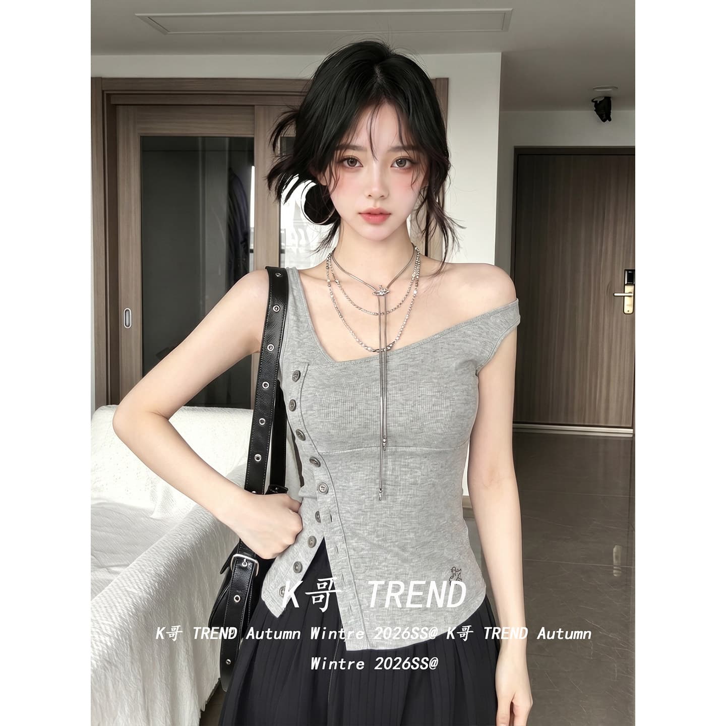 디자인 센스 비스듬한 칼라 비대칭 트임 단추 캐미솔 여름 몸매 가꾸기 슬림해 보이는 핫걸 바람 민소매 맨위 이미지 3