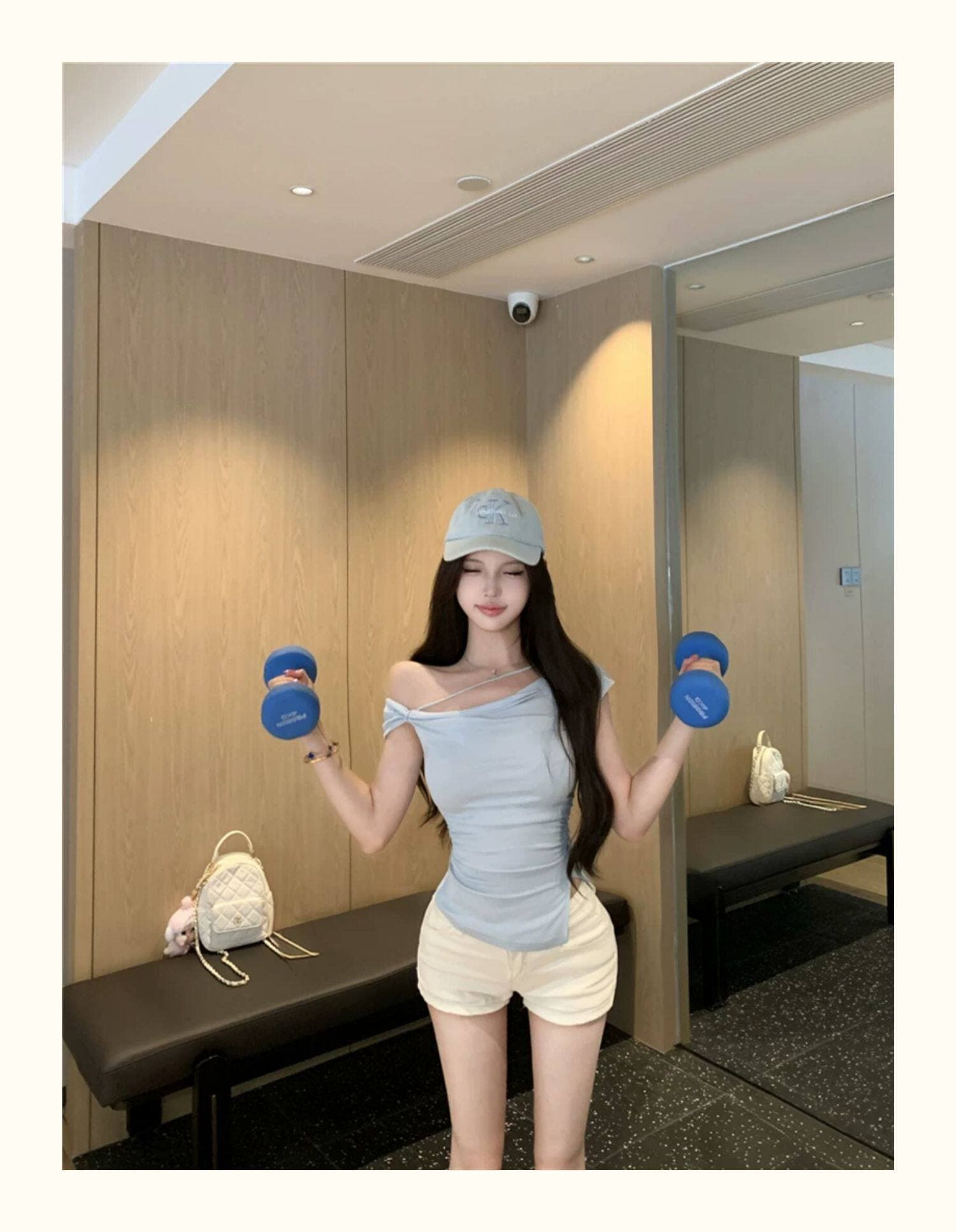 비스듬한 어깨 스트랩 트임 티셔츠 여성 여름 핫걸 바람 허리 수축 디스플레이 몸 섹시함 다용도 불규칙 디자인 센스 맨위 상세 이미지 6