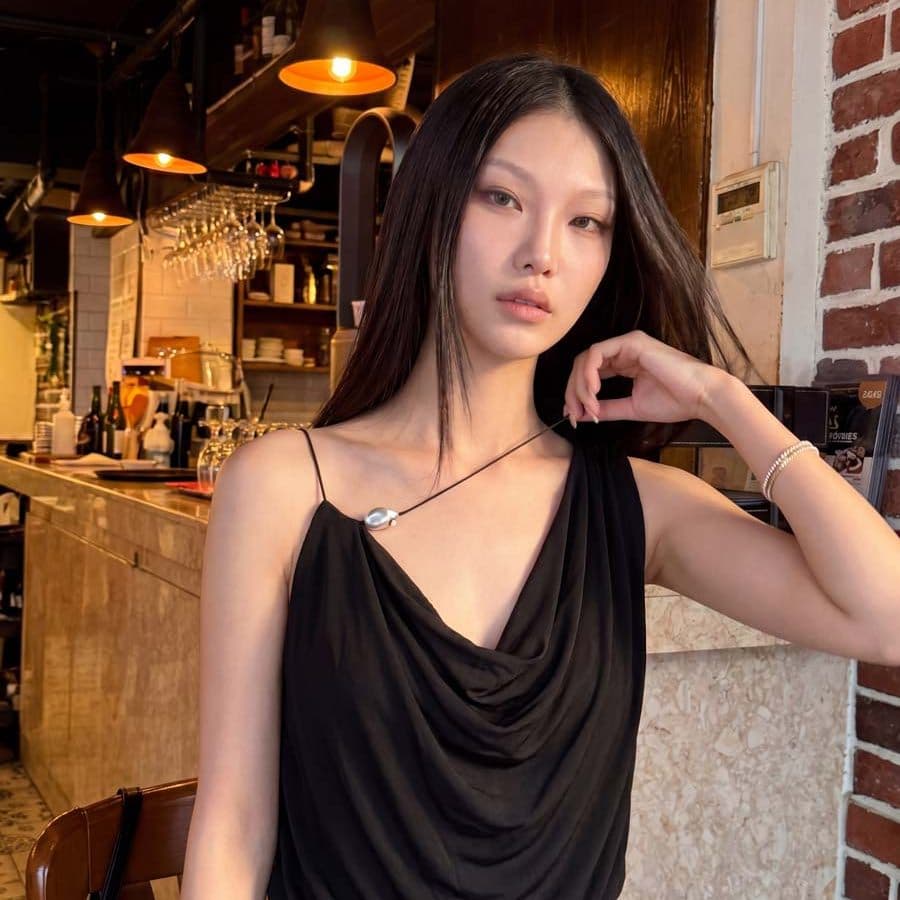 문자열 어깨끈 흔들다 칼라 캐미솔 여름 달콤한 매운맛 바람이 아닙니다. 규칙 디자인 센스 금속 장식 품격 맨위 이미지 3