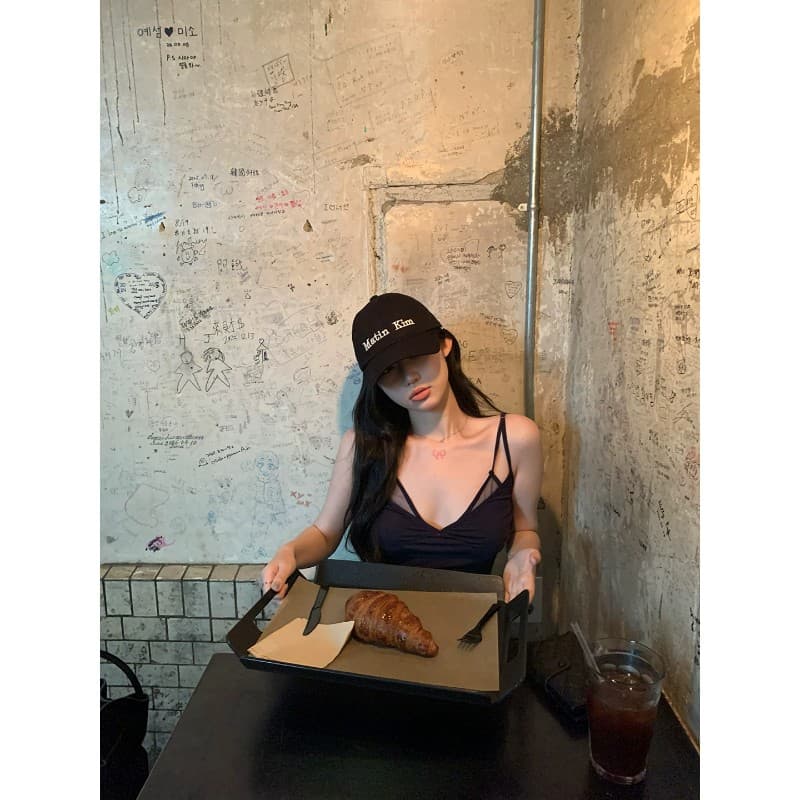 라이 경기 서울 낭만주의 초기 만남 망사 페이크 레이어드 캐미솔 여름 순수한 욕망 슬림해 보이는 민소매 맨위 이미지 5