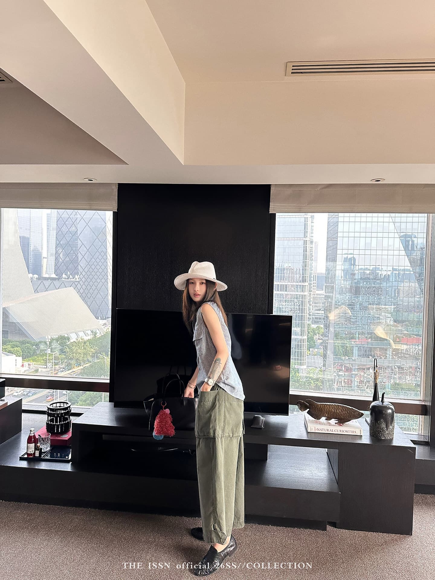 원본 컬러 짜임 기사 배색 폴로 칼라 스트라이프 민소매 조끼 여성 여름 한 부서 루즈핏 슬림해 보이는 캐주얼 맨위 상세 이미지 15