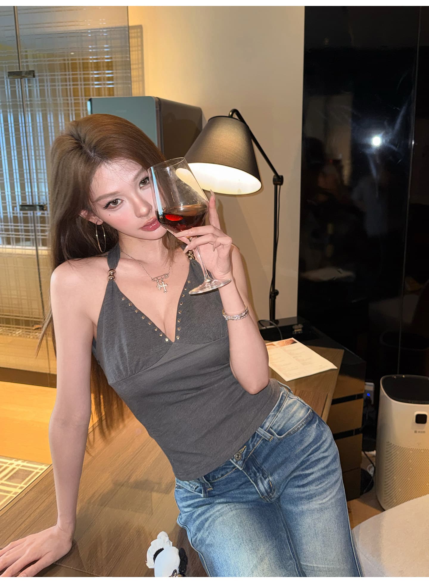 사람들 면 핫걸 거울 수 있습니다. 조정 V넥 징 캐미솔 여름 핫걸 백리스 맨위 상세 이미지 3