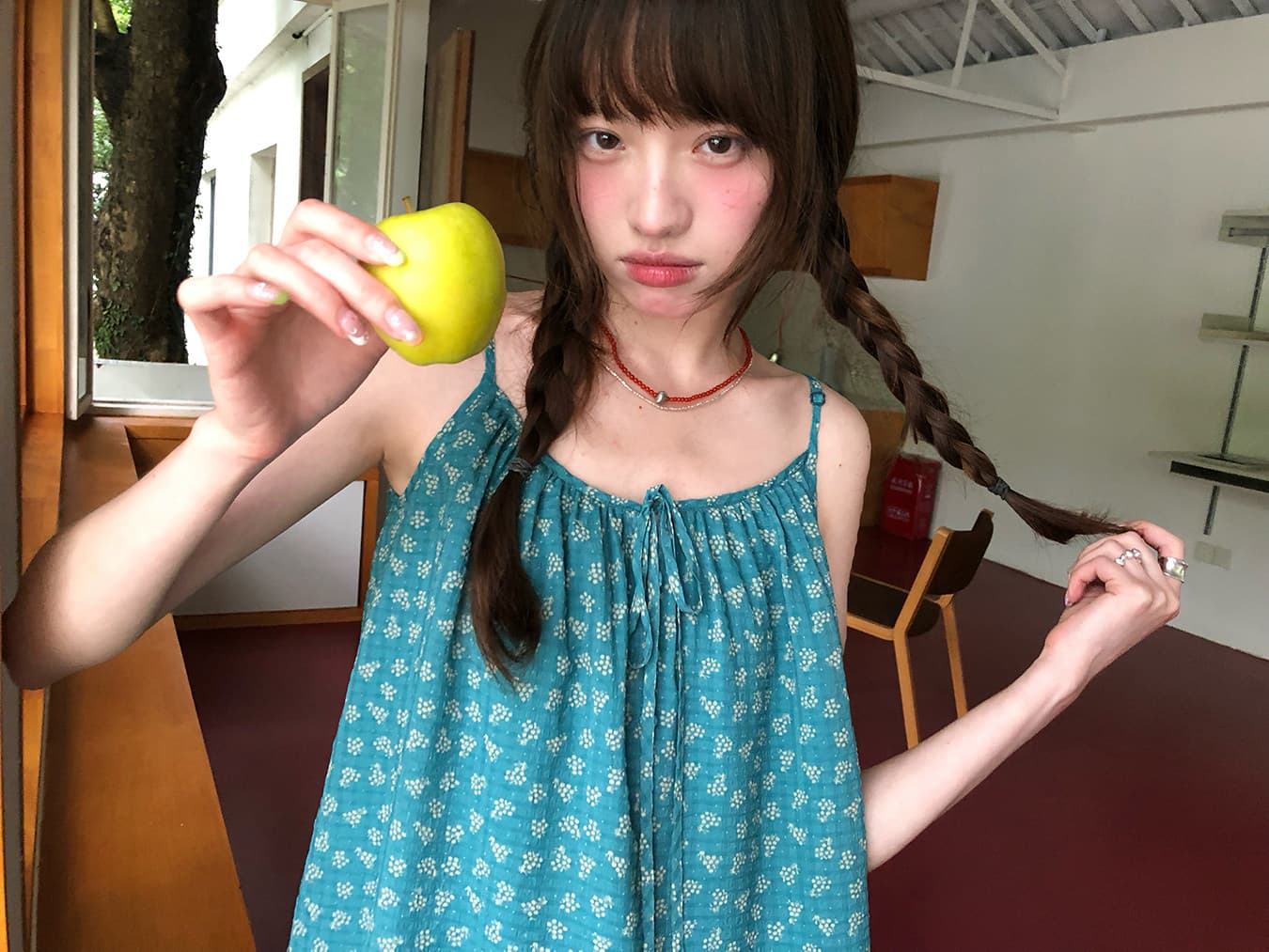 한 부서 고대 조기 분위기 이중층 페이크 레이어드 레이스업 슬립 여름 여성 루즈핏 꽃무늬 분위기 센스 작은 셔츠 상세 이미지 2