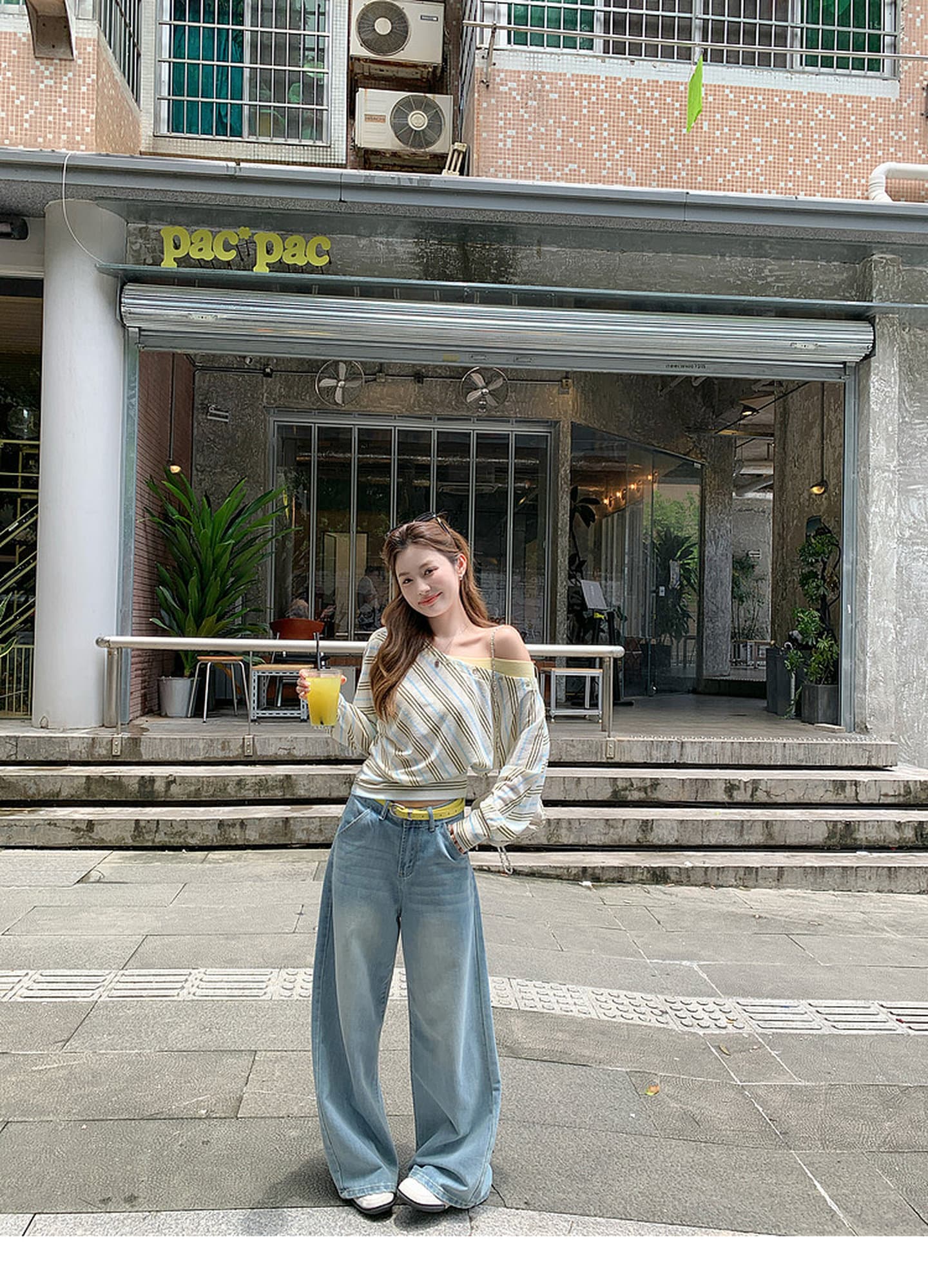 한 번 작은 짭짤한 배색 스트라이프 비스듬한 어깨 긴팔 티셔츠 여성 조기 가을 디자인 센스 쇼트 스타일 허리 수축 슬림해 보이는 오프숄더 맨위 상세 이미지 12