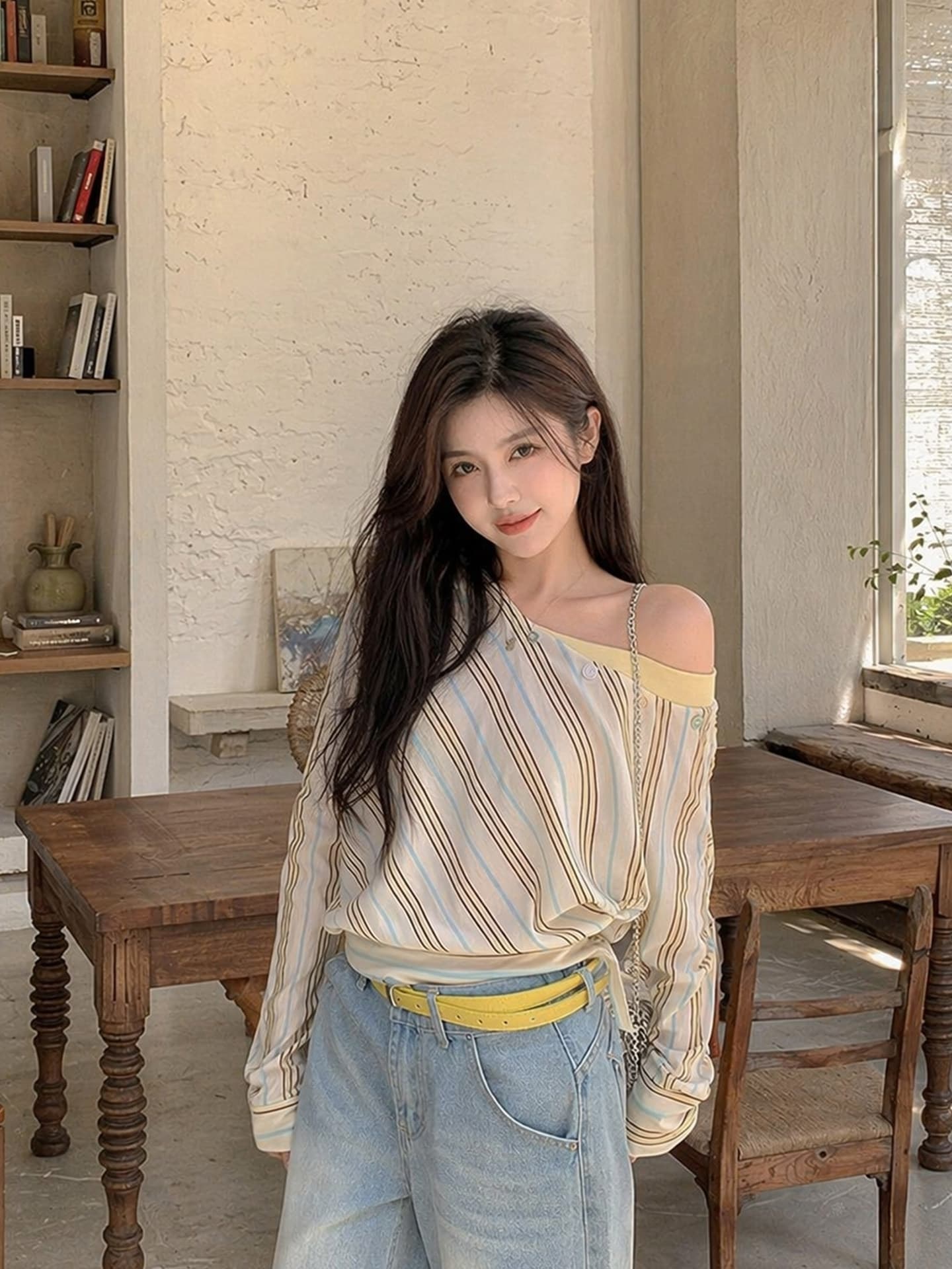 불규칙 비스듬한 어깨 스트라이프 긴팔 여성 배색 패치워크 오프숄더 루즈핏 펌프 로프 허리 수축 분위기 센스 맨위 상세 이미지 5