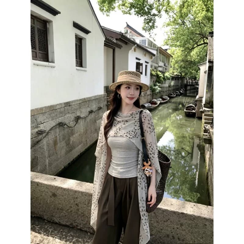 양모 면 레오파드 무늬 흔들다 칼라 쉬폰 숄 민소매 티셔츠 여성 여름 허리 수축 슬림해 보이는 페이크 레이어드 쇼트 스타일 맨위 이미지 2