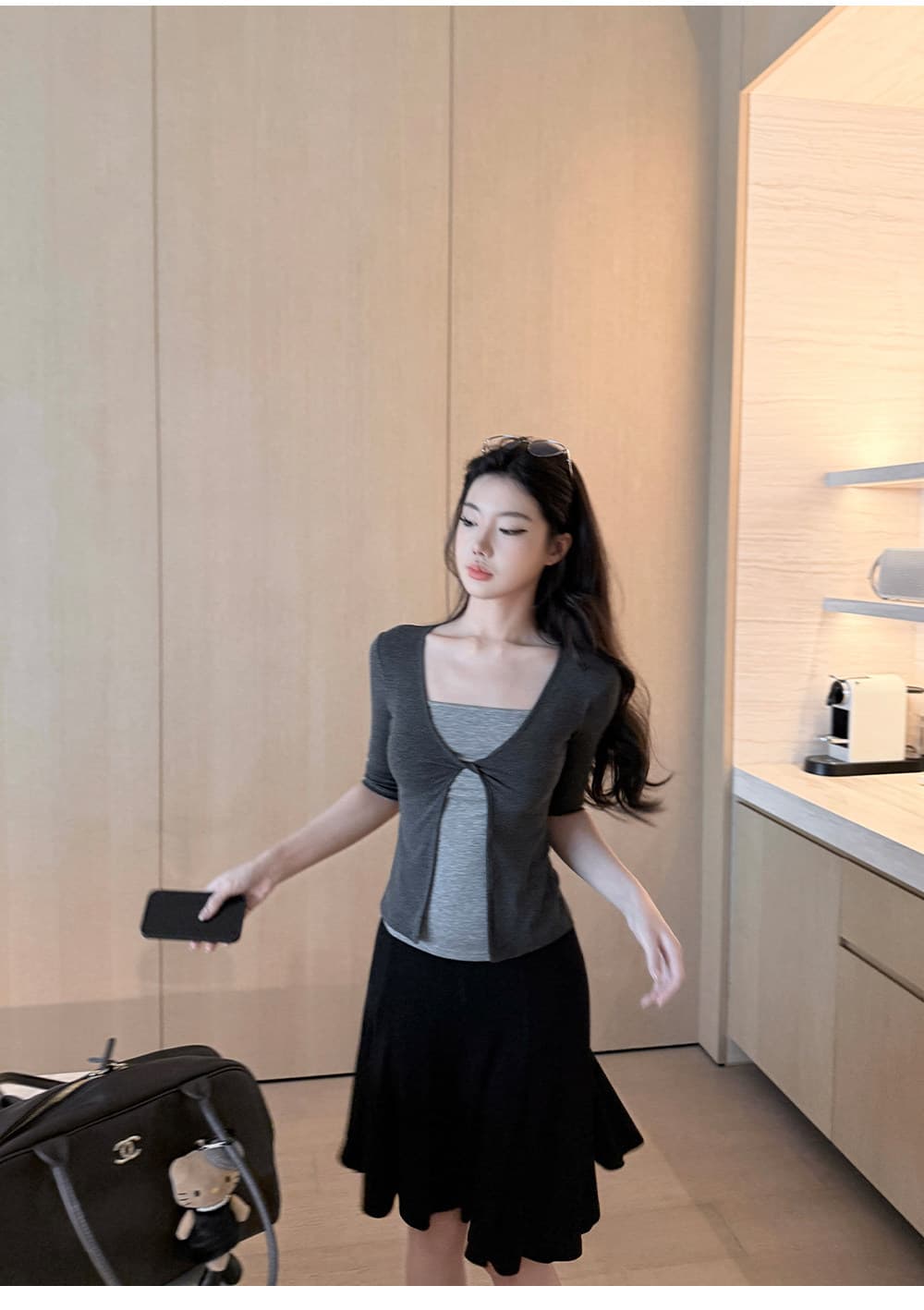 사람들 면 페이크 레이어드 중간 소매 티셔츠 여성 몸매 가꾸기 슬림해 보이는 가을 새로운 맨위 상세 이미지 2