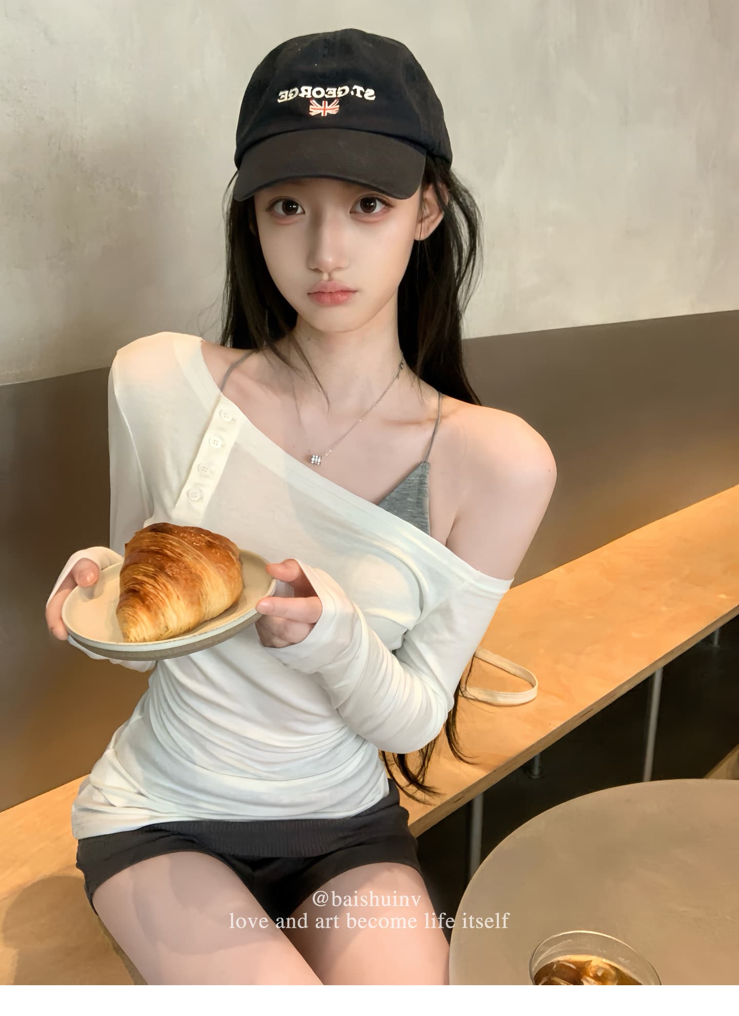 화이트 워터 여성 soft 한 여성 산소 세트 그룹 라이 경기 서울 비스듬한 어깨 티셔츠 여성 이른 가을 부드러운 맨위 상세 이미지 2