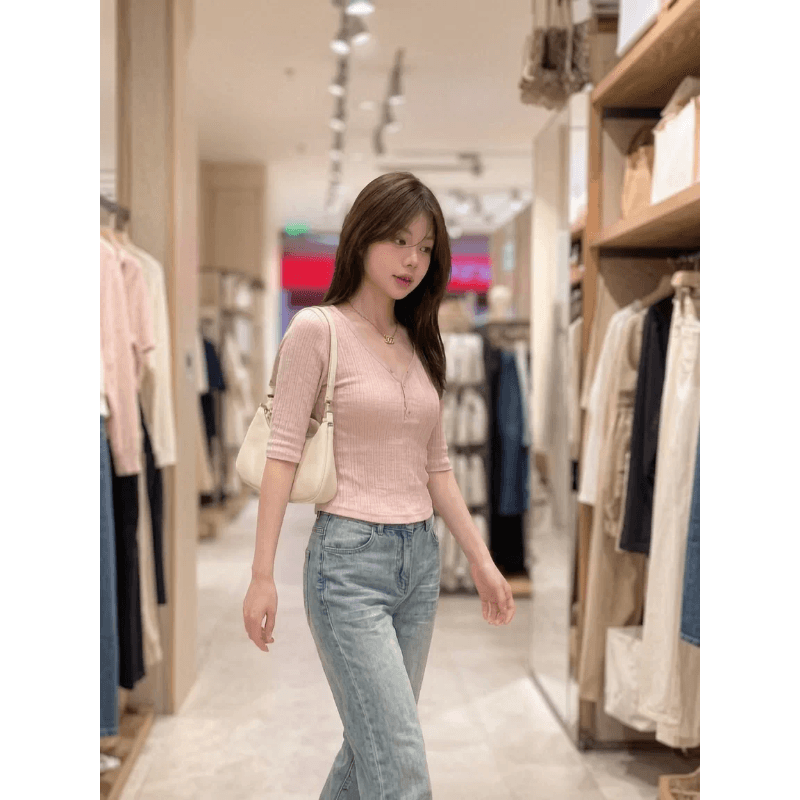 밀라노 대나무 마디 순수한 욕망 바람 V넥 단추 티셔츠 여성 얇은 스타일 몸매 가꾸기 다용도 중간 소매 부드러운 인사이드 잡아라. 의류 이미지 2