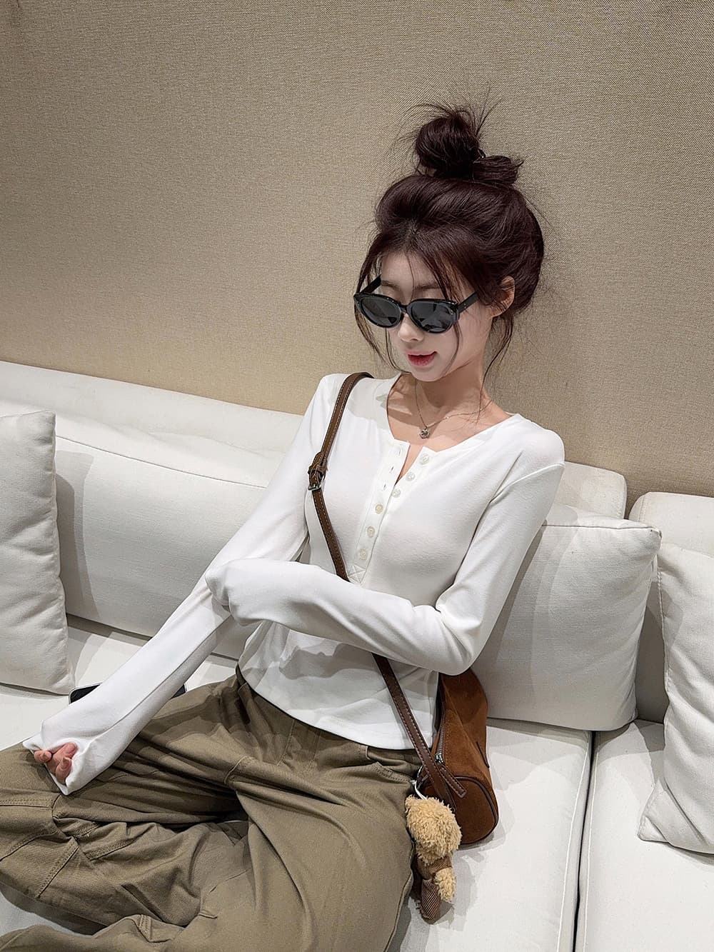 양모 리브 핫걸 몸매 가꾸기 헨리 칼라 긴팔 티셔츠 여성 의류 가을 품격 캐주얼 만나는 맨위 상세 이미지 2