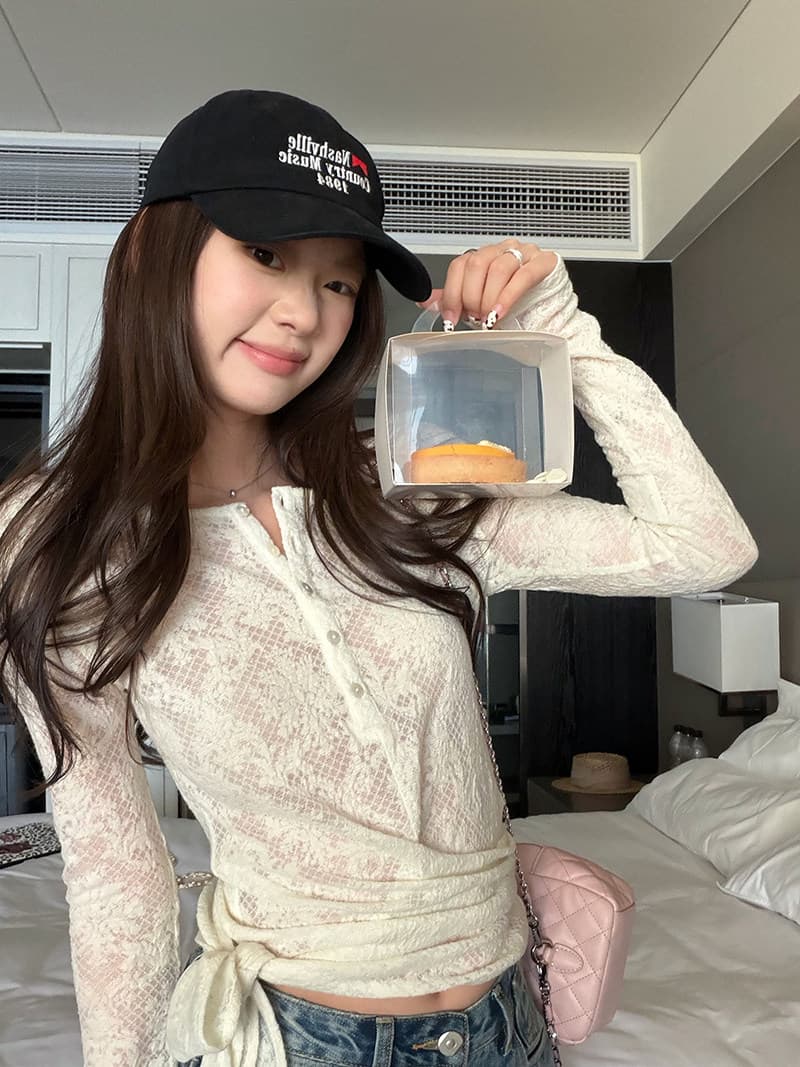 im ~까지 빛 산소 순간 레이스 몸매 가꾸기 슬림해 보이는 맨위 여성 스트랩 헨리 긴팔 티셔츠 상세 이미지 12