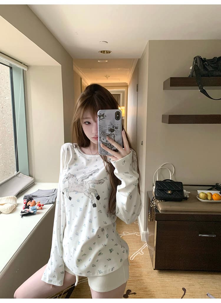 사람들 면 캡처 꿈 유니콘 전체 인쇄 작은 꽃무늬 구덩이 기사 질감 센스 캐주얼 라운드 넥 긴팔 티셔츠 상세 이미지 20