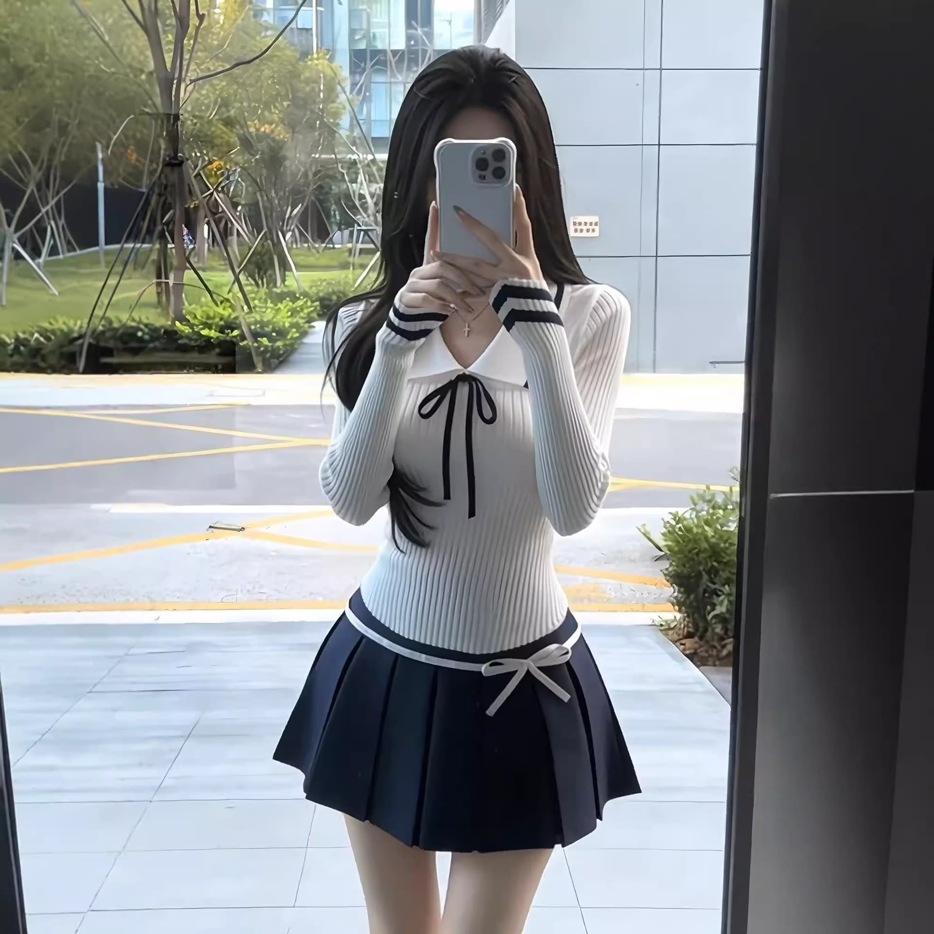 학원 스타일 한 부서 니트 긴 소매 레이스업 맨위 세트 여성 새로운 몸매 가꾸기 슬림해 보이는 플리츠 반신 스커트 투피스 세트 이미지 2
