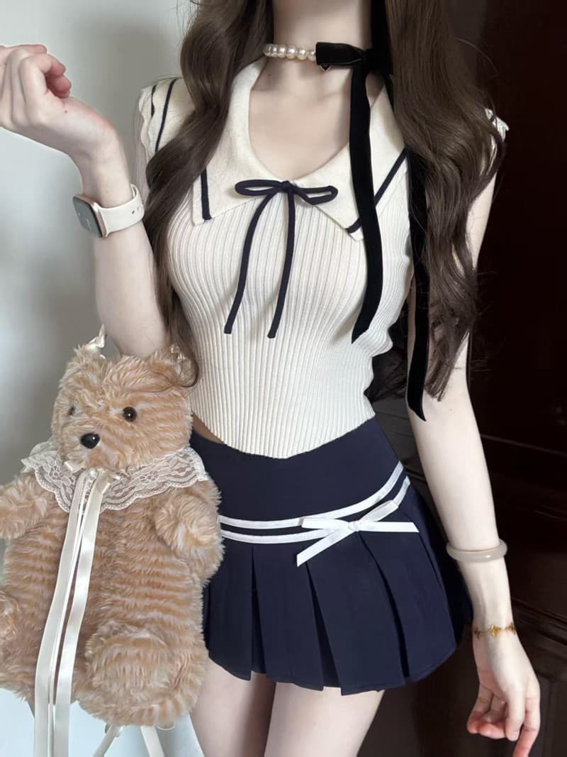 순수한 욕망 핫걸 작은 날다 소매 짠 셔츠 세트 여성 여름 새로운 슬림해 보이는 학원 스타일 플리츠 반신 스커트 투피스 세트 상세 이미지 5