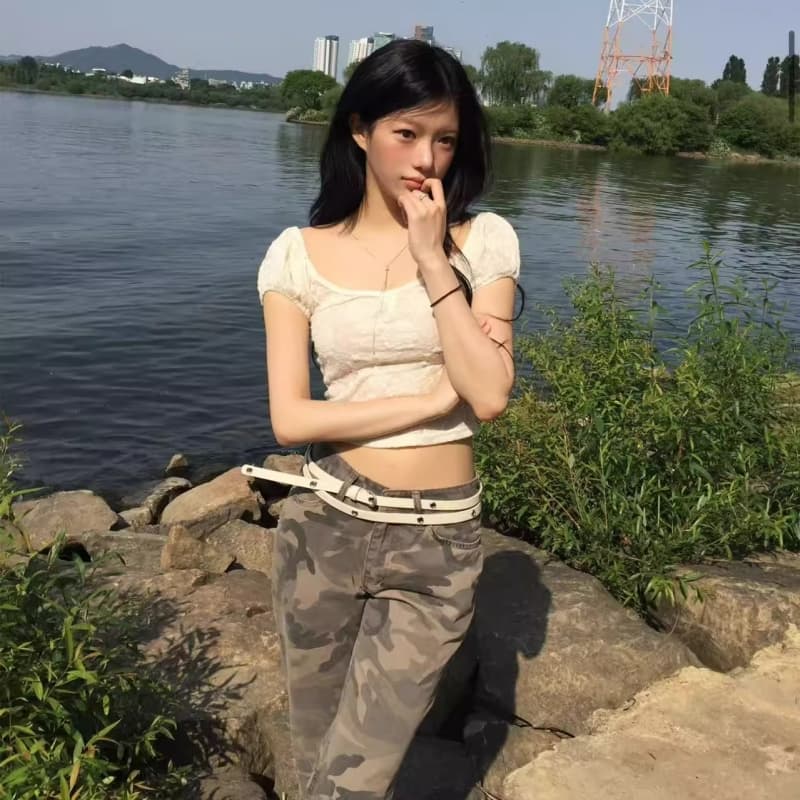 한국 동대문 새로운 품격 패션 단색 질감 몸매 가꾸기 쇼트 스타일 디스플레이 몸 반팔 레이스 셔츠 티셔츠 여성