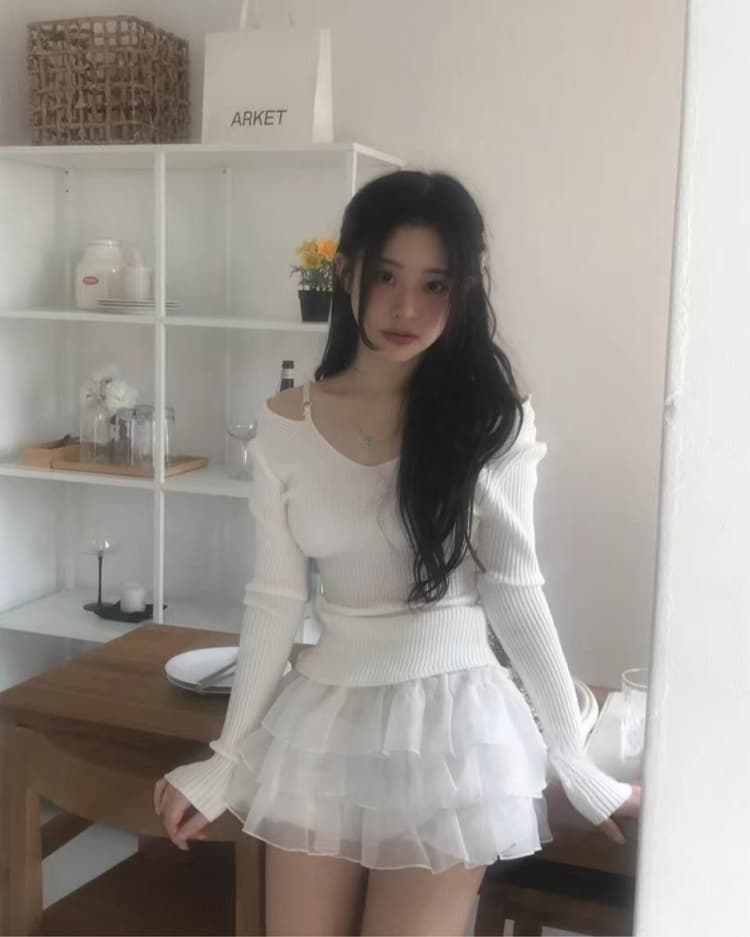한국 가을 겨울 새로운 품격 전후 V넥 뒤로 홀로우 아웃 오프숄더 디스플레이 몸 다용도 긴팔 니트 스웨터 티셔츠 여성 상세 이미지 9
