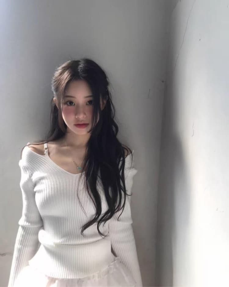 한국 가을 겨울 새로운 품격 전후 V넥 뒤로 홀로우 아웃 오프숄더 디스플레이 몸 다용도 긴팔 니트 스웨터 티셔츠 여성 상세 이미지 15
