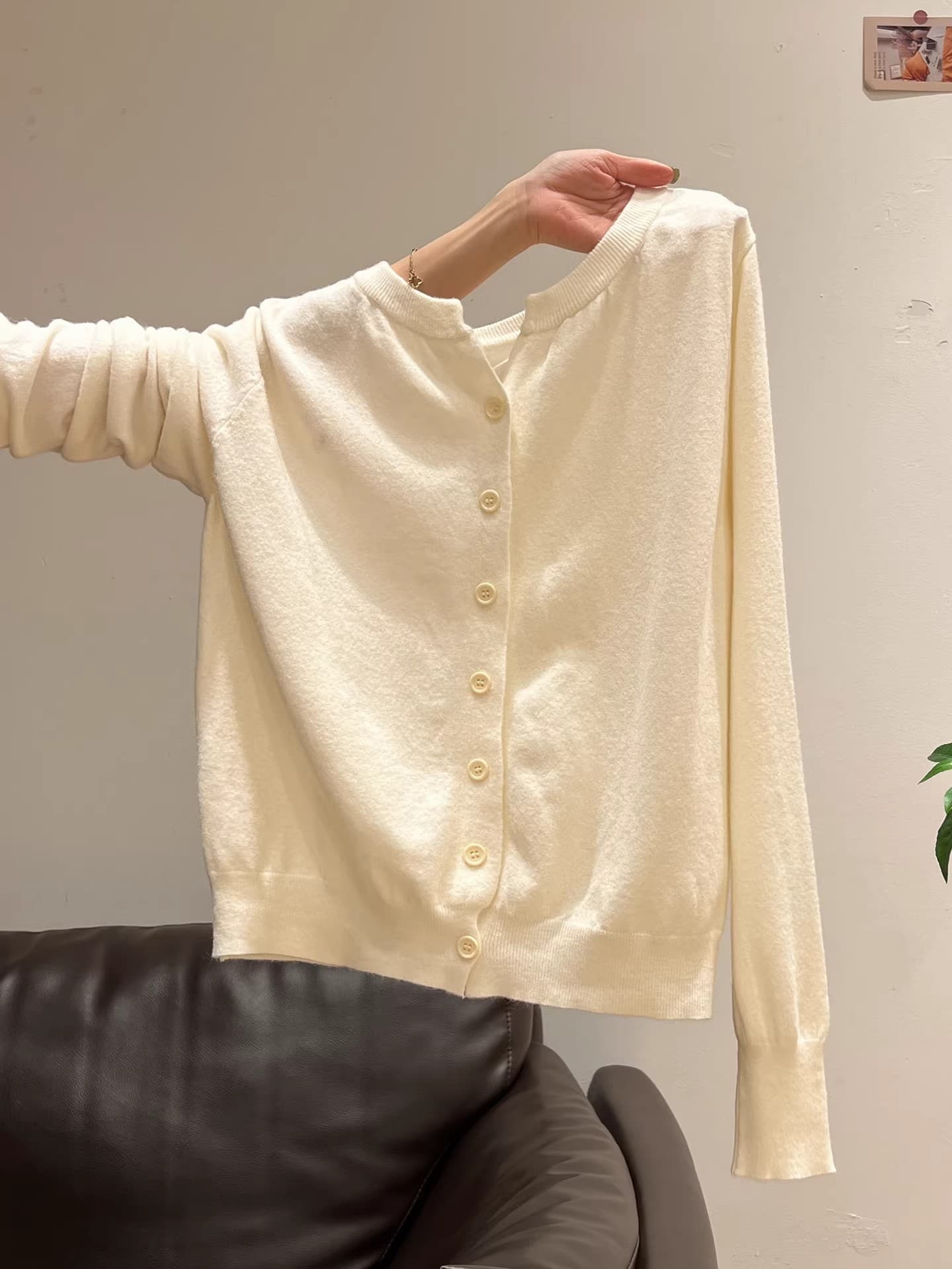 오트밀 색상 한 부서 라운드 넥 긴팔 니트 오픈 가디건 만나는 인사이드 가져 가라. 여성 봄 가을 얇은 맨위 재킷 느긋한 슬림해 보이는 상세 이미지 1