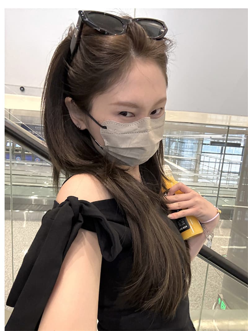 핫걸 순수한 욕망 바람 프랑스식 몸매 가꾸기 나비 매듭 스트랩 반팔 티셔츠 여성 ins 인사이드 가져 가라. 단색 비스듬한 어깨 오프숄더 맨위 상세 이미지 5