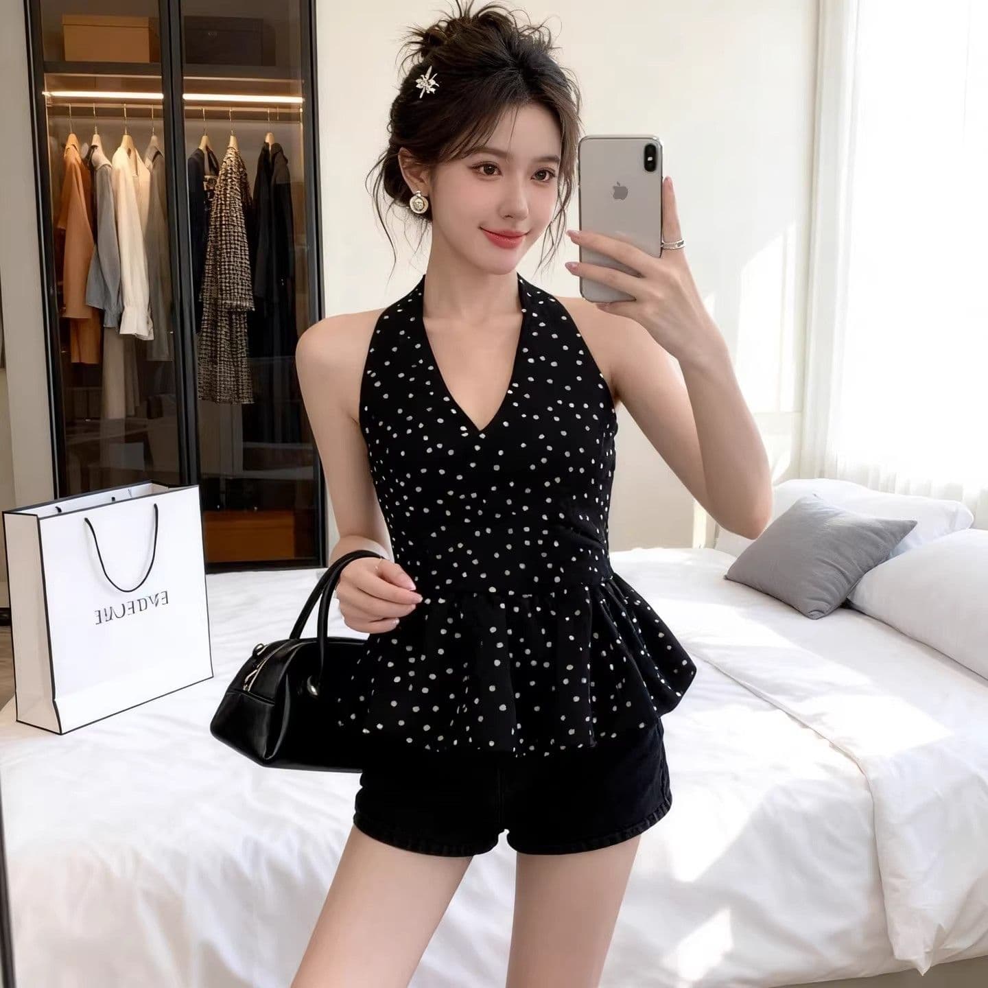 외출용 섹시함 백리스 민소매 허리 수축 맨위 순수한 욕망 바람 핫걸 행침 목 검정색 조끼 여성 새로운 여름 상세 이미지 3