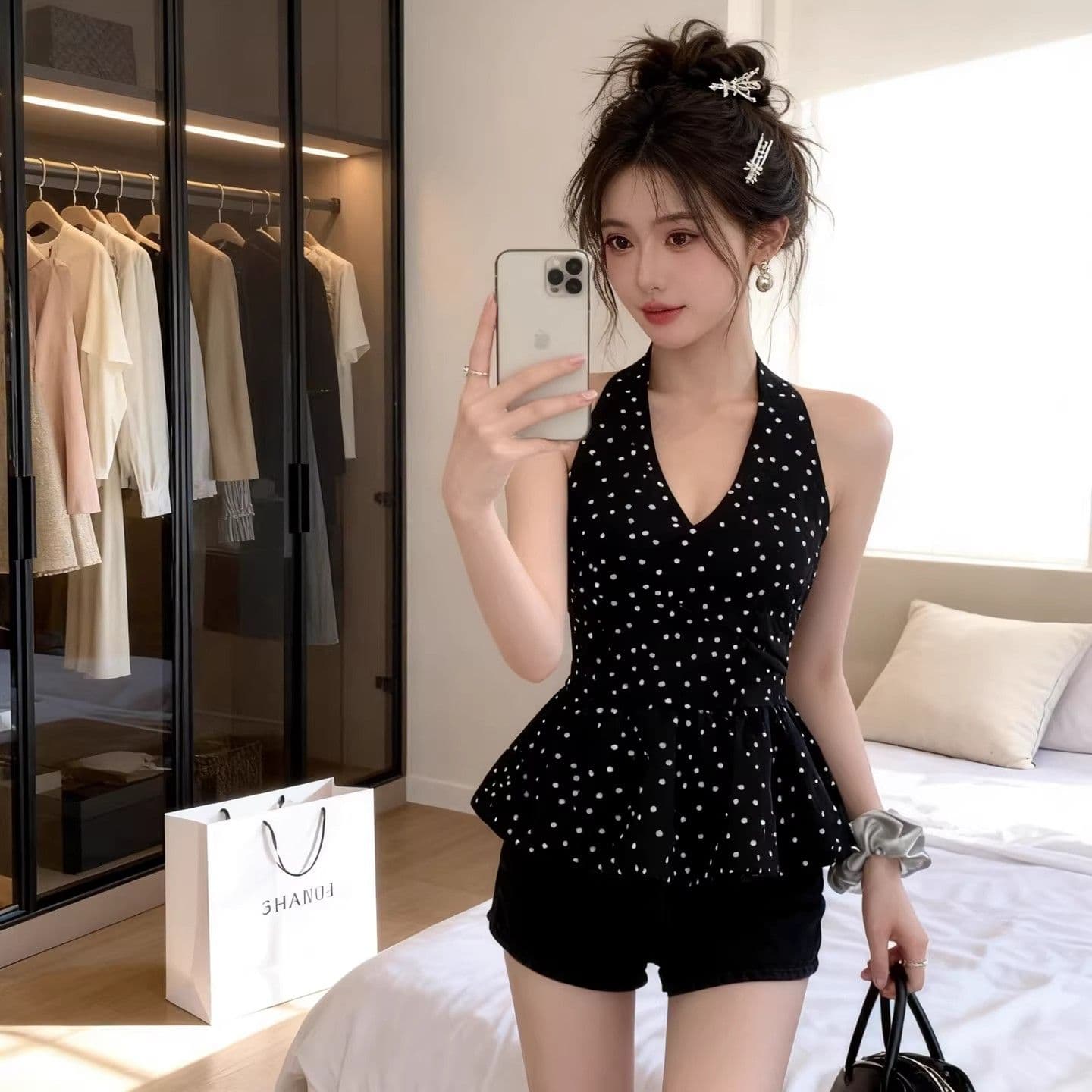 외출용 섹시함 백리스 민소매 허리 수축 맨위 순수한 욕망 바람 핫걸 행침 목 검정색 조끼 여성 새로운 여름 상세 이미지 4