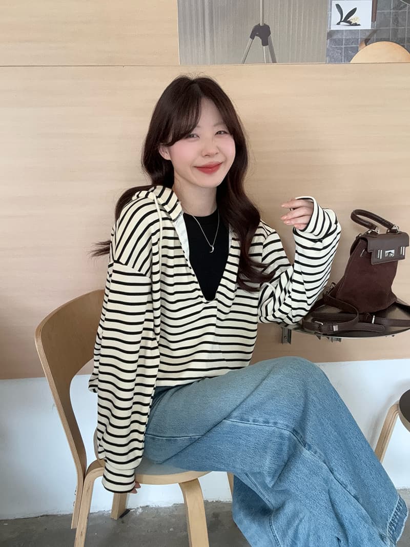 실사 빅 사이즈 여성 의류 후드티 가을 얇은 스타일 2025 트렌디 새로운 페이크 레이어드 스트라이프 후드 루즈핏 한국 스타일 맨위 상세 이미지 12
