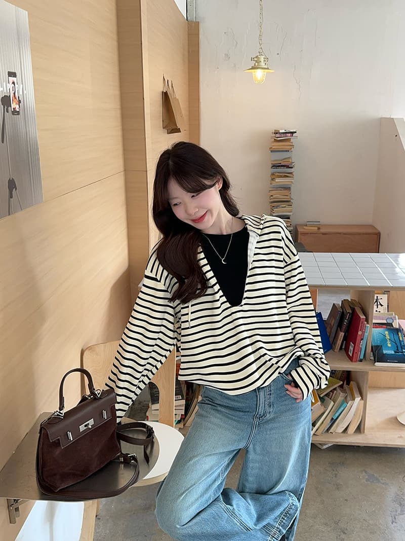 실사 빅 사이즈 여성 의류 후드티 가을 얇은 스타일 2025 트렌디 새로운 페이크 레이어드 스트라이프 후드 루즈핏 한국 스타일 맨위 상세 이미지 13