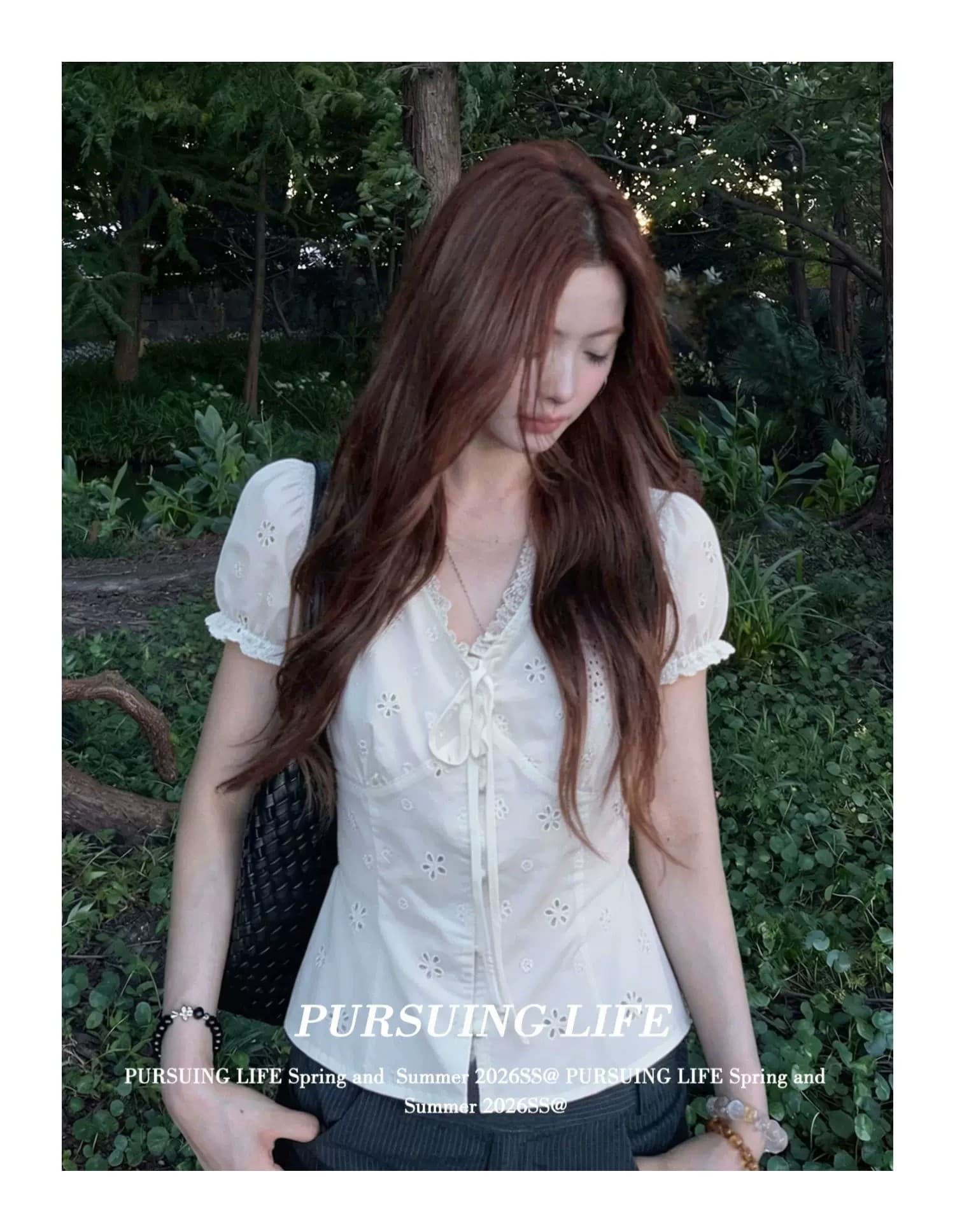 프랑스식 V넥 레이스 반팔 여성 셔츠 여름 착용 가져 가라. 거품 소매 레이스업 셔츠 캐주얼 품격 화이트 맨위 상세 이미지 3