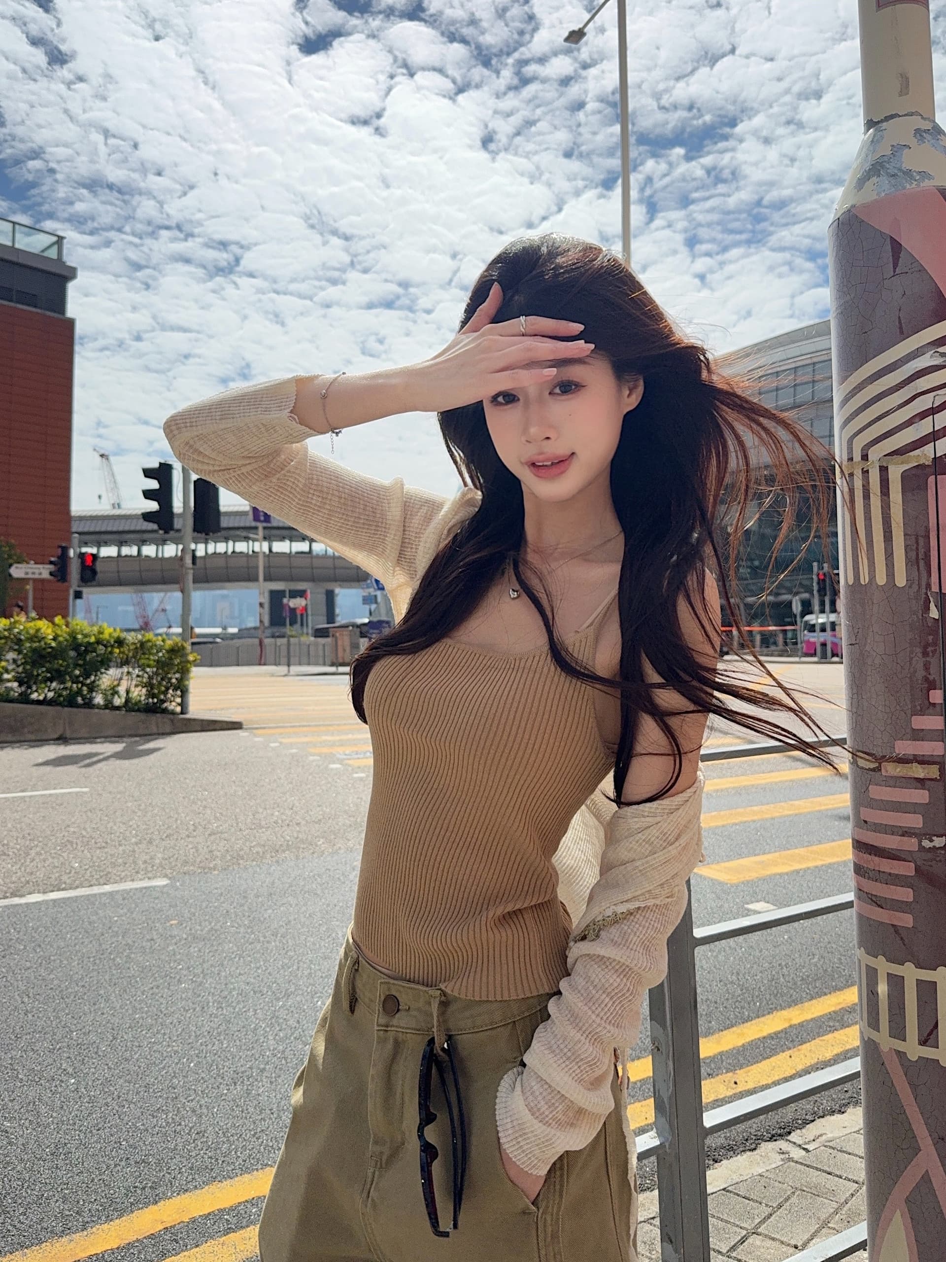 실사 자외선 차단 휴가 바람 니트 오픈 가디건 여성 봄 단색 몸매 가꾸기 쇼트 스타일 슬립 투피스 세트 이미지 3