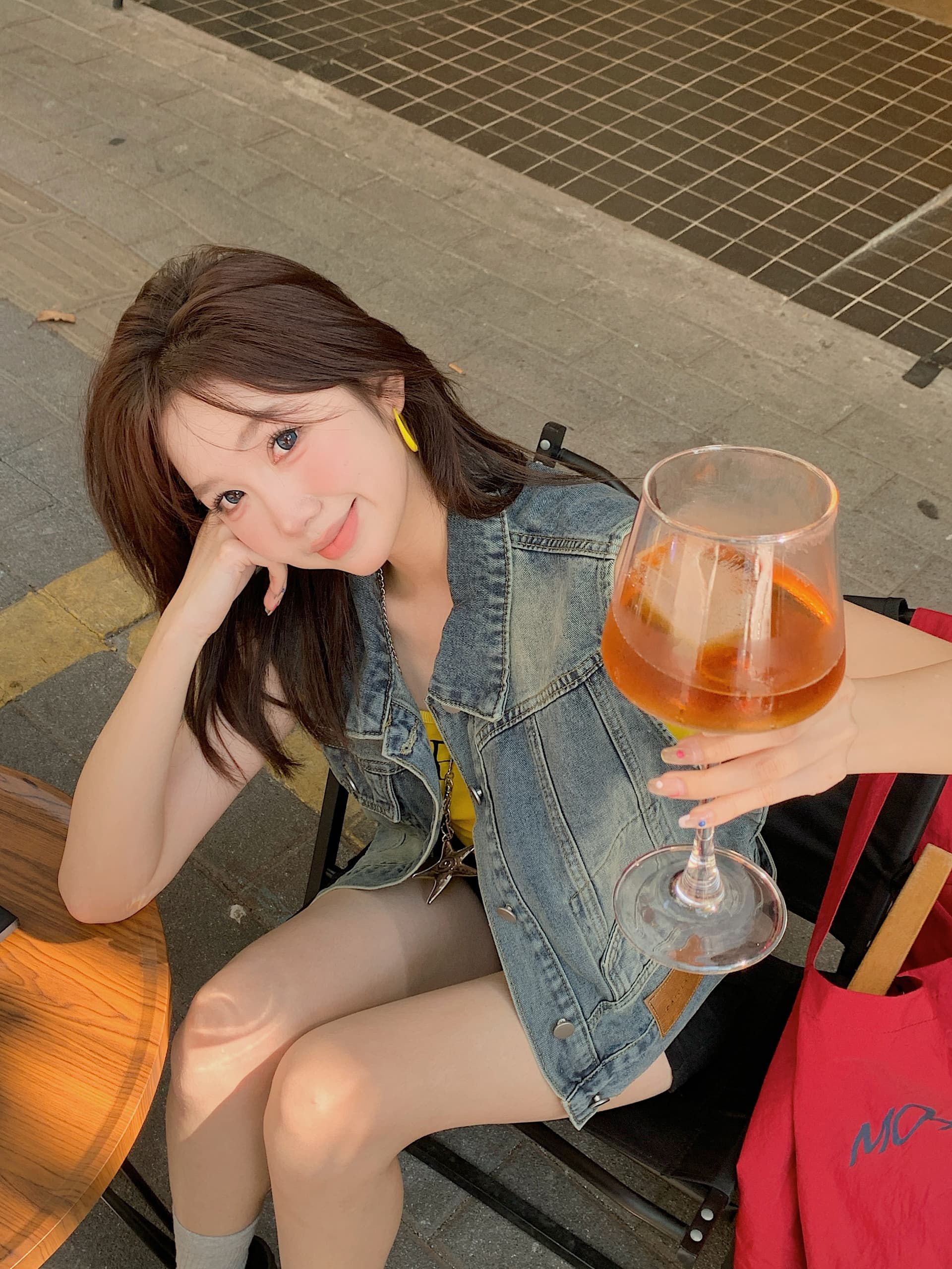 실사 한국 스타일 루즈핏 레트로 민소매 어깨 데님 베스트 이미지 2