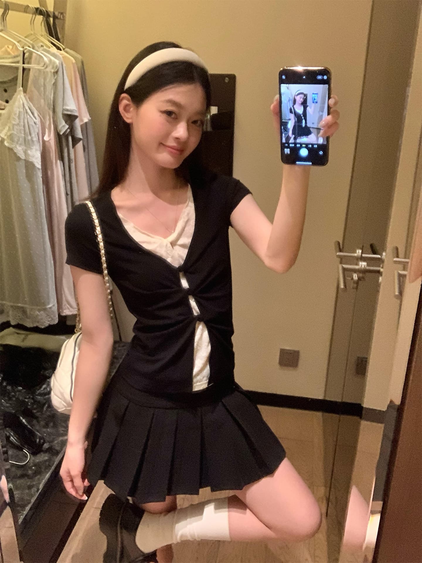 한 부서 순수한 욕망 레이스 홀로우 아웃 긍정적 인 어깨 반팔 티셔츠 여성 여름 페이크 레이어드 몸매 가꾸기 슬림해 보이는 아메리칸 핫걸 맨위 상세 이미지 2