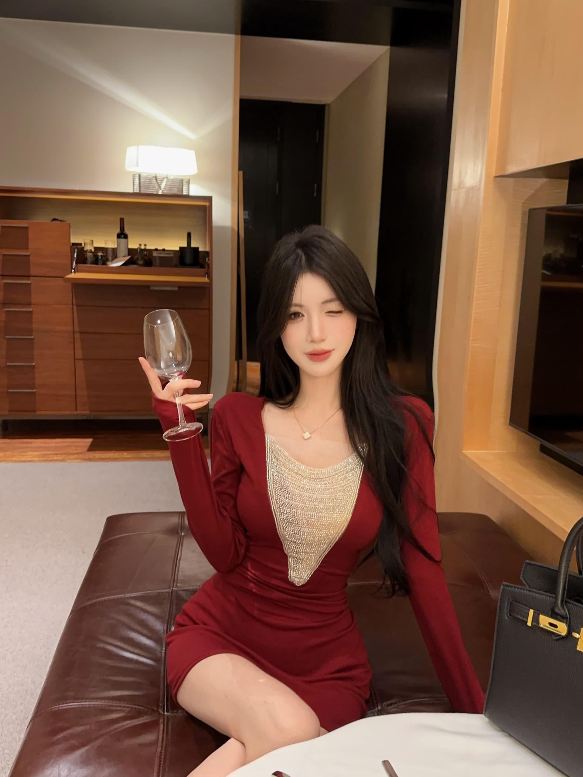 실사 정가 프랑스식 명문 여성 깊은 v 훈련 사슬 패치워크 긴팔 여성 드레스 품격 몸매 가꾸기 슬림해 보이는 만나는 미니 스커트 상세 이미지 6