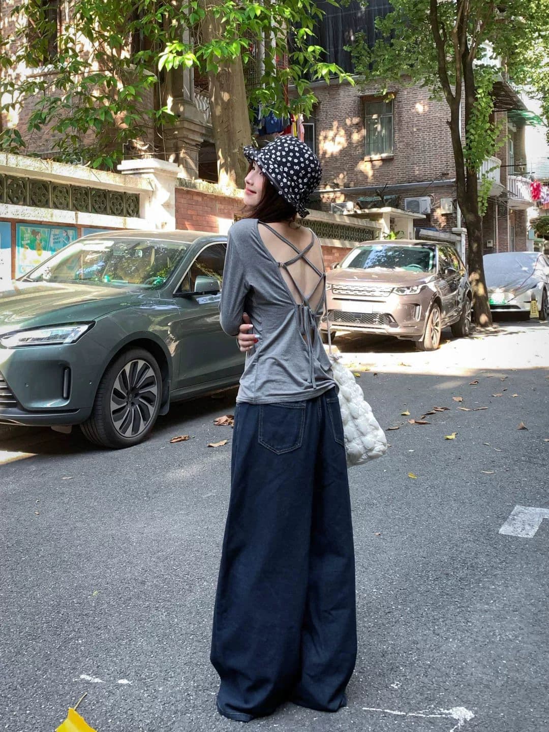 원본 원단 것 핫걸 느슨함 백리스 스트랩 길다 티셔츠 여성 여름 자외선 차단 블라우스 아메리칸 작은 대중 섹시함 의류 상세 이미지 7
