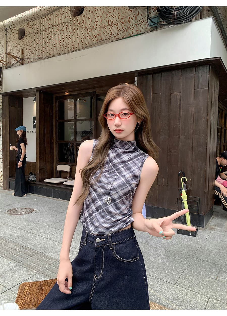 체크무늬 반하이넥 캐미솔 2026 여름 새로운 핫걸 몸매 가꾸기 슬림해 보이는 민소매 어깨 맨위 외출용 상세 이미지 3