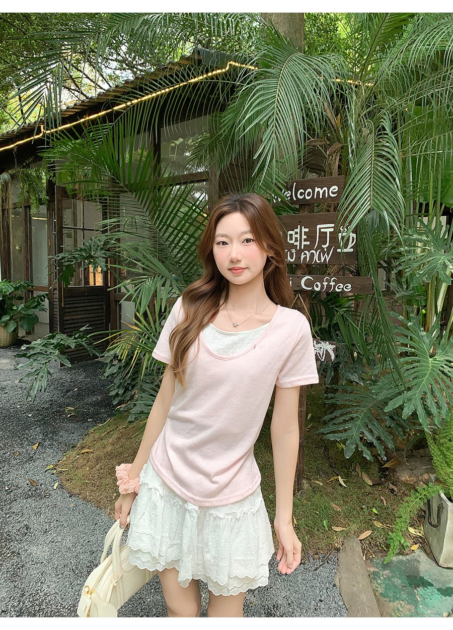 핫걸 바람 라운드 넥 긍정적 인 어깨 반팔 티셔츠 여성 여름 새로운 페이크 레이어드 디자인 센스 작은 대중 몸매 가꾸기 다용도 맨위 상세 이미지 4